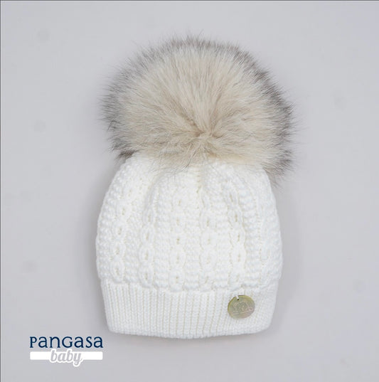 Cappello con pon pon