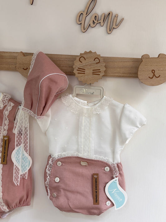 Camicia con culotte e cuffia