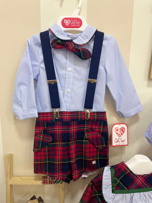 Salopette con bretelle e camicia con papillon