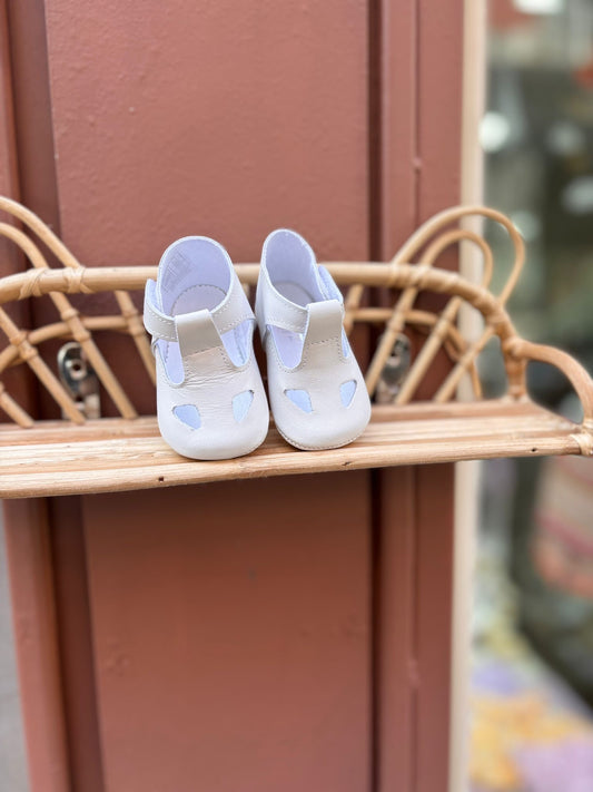 Scarpine occhiello da culla