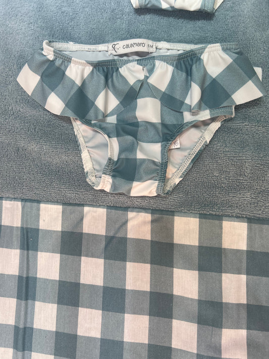 Costume
